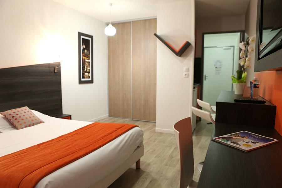 Aparthotel Adonis Paris Sud Chevilly-Larue Exterior foto