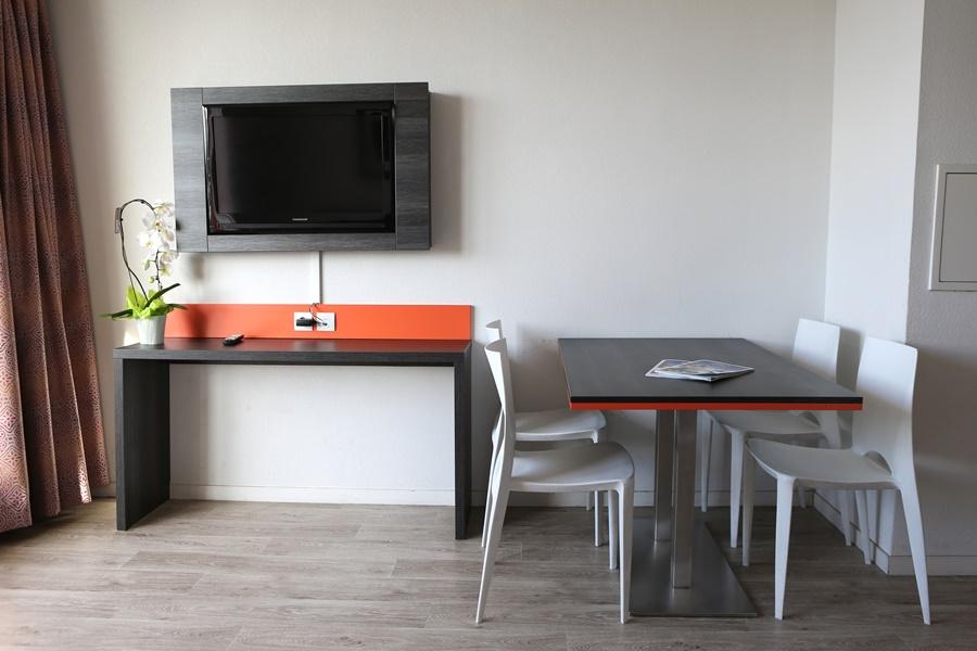 Aparthotel Adonis Paris Sud Chevilly-Larue Exterior foto