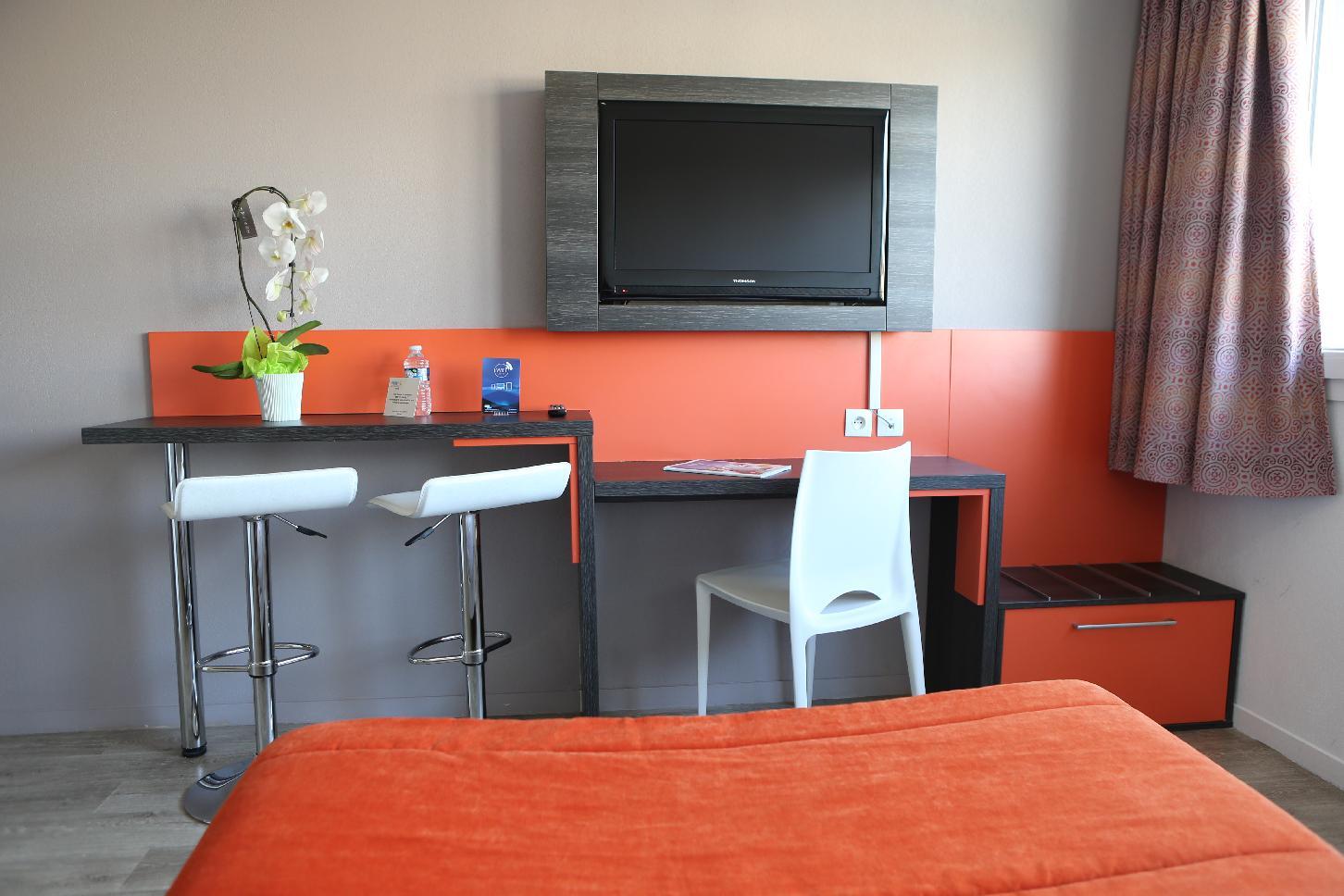Aparthotel Adonis Paris Sud Chevilly-Larue Exterior foto
