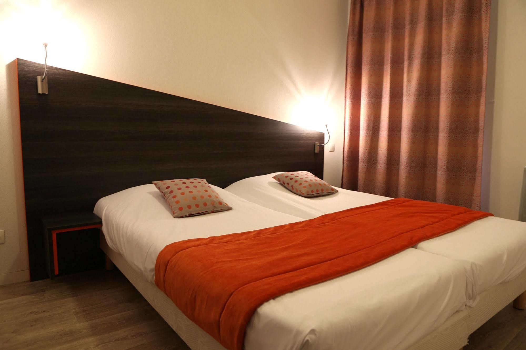 Aparthotel Adonis Paris Sud Chevilly-Larue Exterior foto