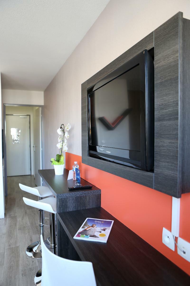 Aparthotel Adonis Paris Sud Chevilly-Larue Exterior foto